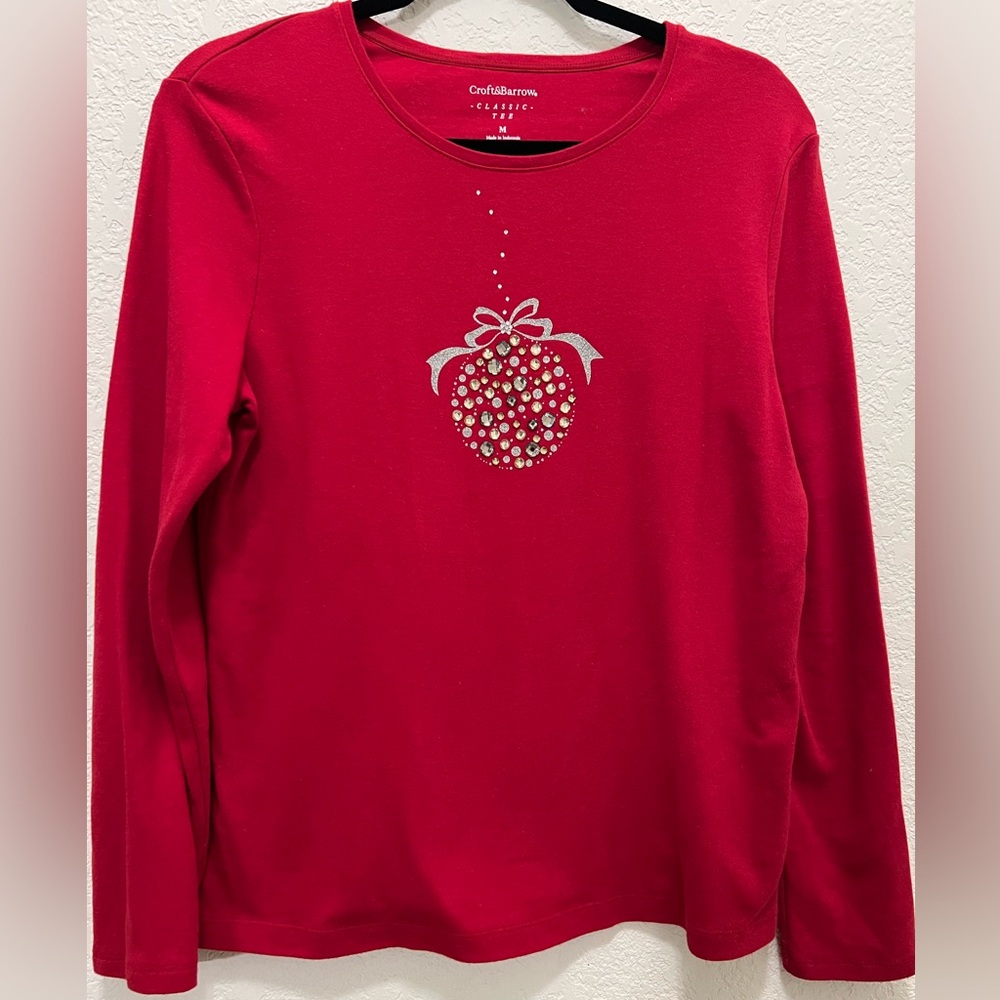 Croft & Barrow Christmas Long Sleeve T Size Medium